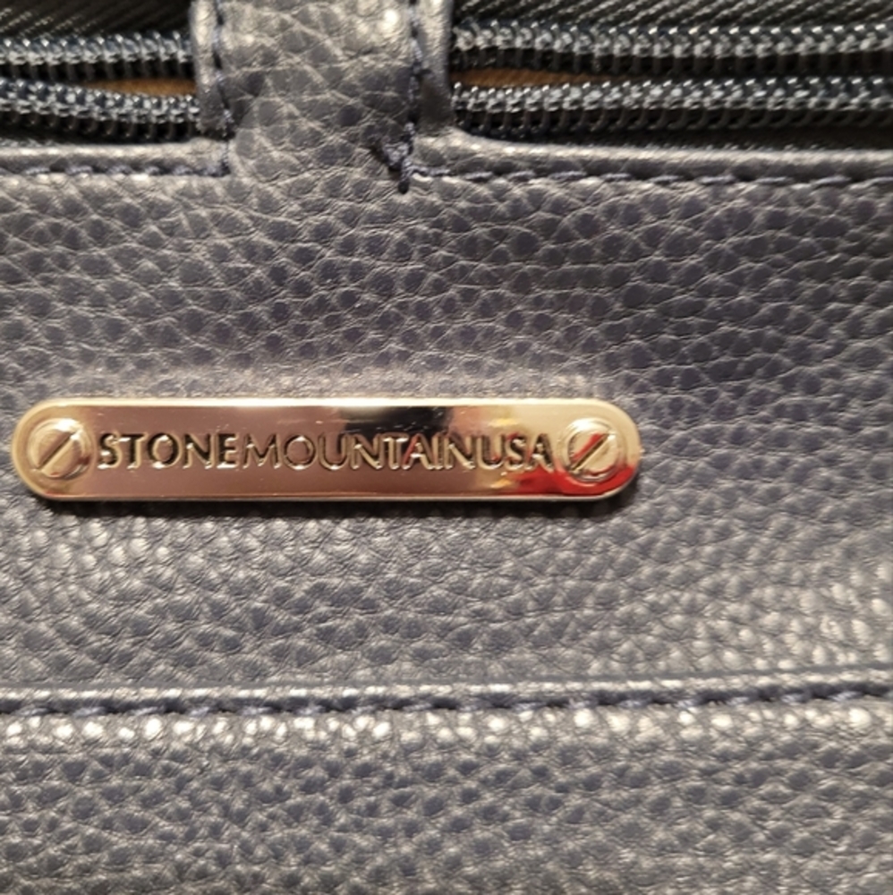 STONEMOUNTAIN USA Hampton Casual Clutch Mini Pebbled Leather Purse NEW - Picture 3 of 9